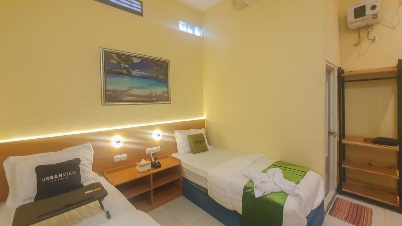 Urbanview Hotel Sakura Kampung Inggris Pare By Reddoorz Exterior foto