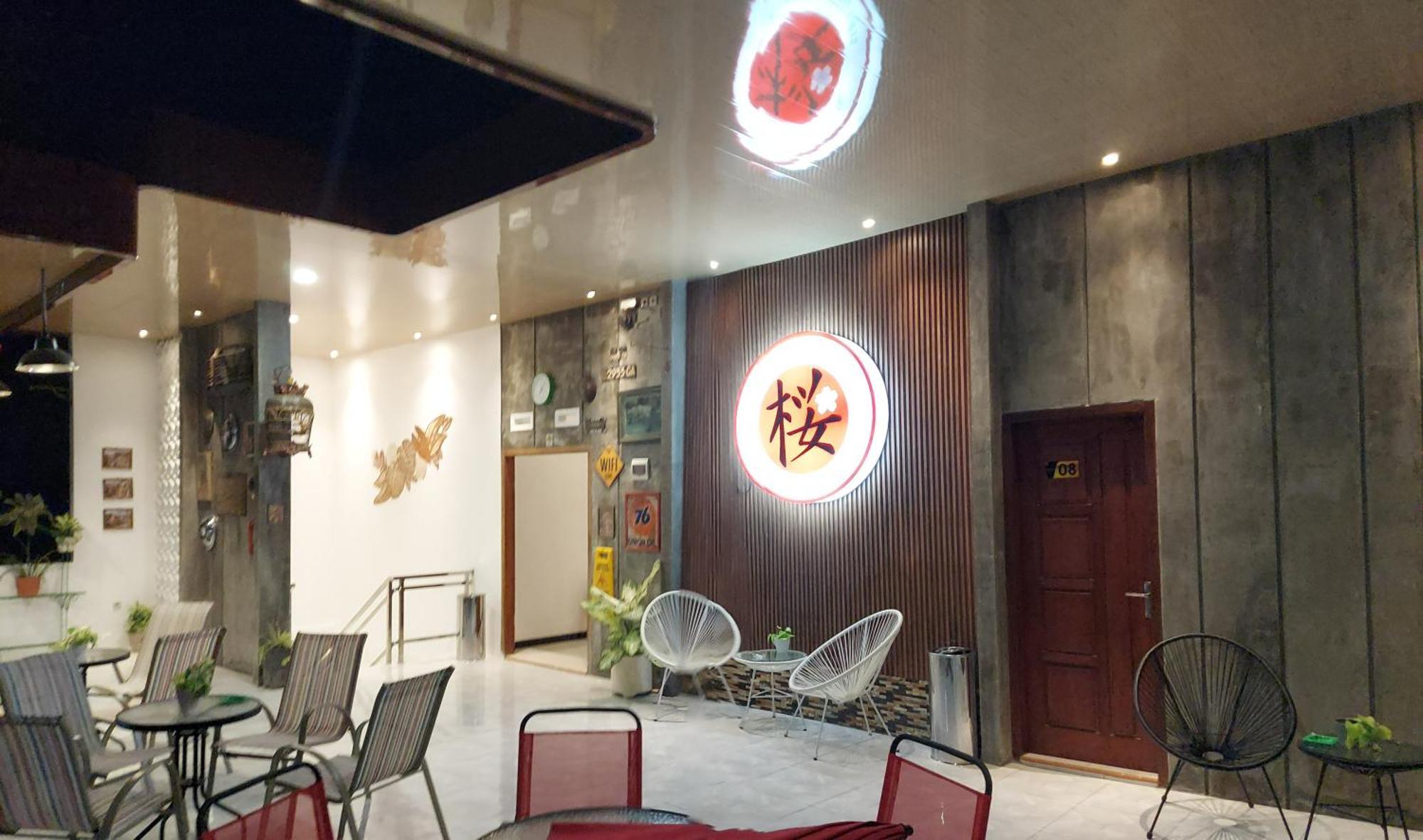 Urbanview Hotel Sakura Kampung Inggris Pare By Reddoorz Exterior foto