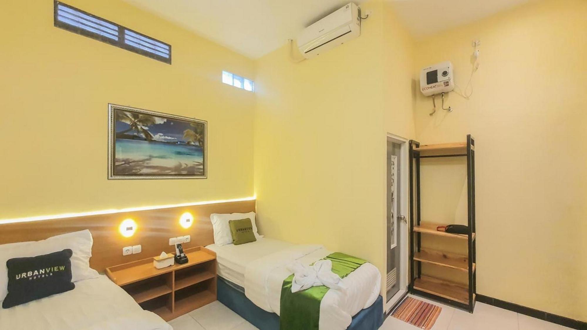 Urbanview Hotel Sakura Kampung Inggris Pare By Reddoorz Exterior foto